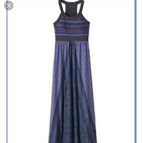 Athleta Dresses & Skirts - Athleta built in bra maxi dress